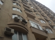 İcarəyə verilir 2 otaqlı 170 m2 obyekt Gənclik m.