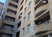 İcarəyə verilir 8 otaqlı 450 m2 ofis Koala parkı