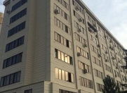 Satılır 3 otaqlı 90 m2 köhnə tikili Elmlər Akademiyası m.
