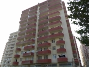 Satılır 2 otaqlı 70 m2 yeni tikili Yasamal r.