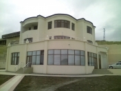 Satılır 10 otaqlı 650 m2 villa Şamaxı