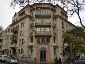 Satılır 4 otaqlı 140 m2 köhnə tikili İçəri Şəhər m.