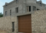 Satılır 8 otaqlı 6 m2 villa Astara