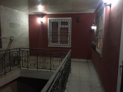 Satılır 6 otaqlı 240 m2 həyət evi Bakıxanov