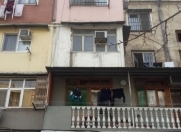 Satılır 2 otaqlı 46 m2 köhnə tikili Fövqəladə Hallar Nazirliyi