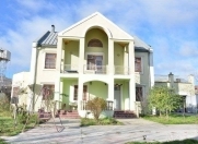 Satılır 7 otaqlı 300 m2 həyət evi Sulutəpə