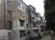 Satılır 2 otaqlı 40 m2 köhnə tikili Neftçilər m.