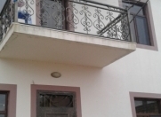 Satılır 4 otaqlı 150 m2 həyət evi Saray