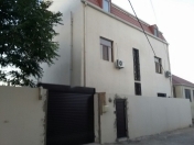 Satılır 8 otaqlı 260 m2 həyət evi Buzovna