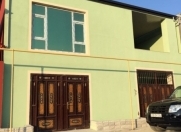 Satılır 6 otaqlı 220 m2 həyət evi Babək Plaza