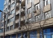 Satılır 3 otaqlı 110 m2 obyekt Sahil m.