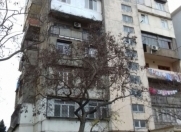 Satılır 3 otaqlı 64 m2 köhnə tikili 8 mkr