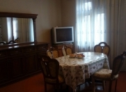 İcarəyə verilir 3 otaqlı 75 m2 köhnə tikili Nəriman Nərimanov m.