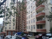 Satılır 4 otaqlı 160 m2 yeni tikili 9 mkr