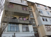 Satılır 3 otaqlı 55 m2 köhnə tikili Ukrayna dairəsi