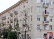 Satılır 3 otaqlı 100 m2 köhnə tikili MUM