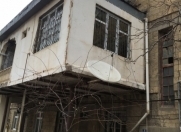 Satılır 4 otaqlı 100 m2 köhnə tikili Biləcəri