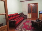 Satılır 2 otaqlı 60 m2 köhnə tikili Yasamal bazarı