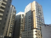 Satılır 3 otaqlı 131 m2 yeni tikili Babək Plaza