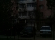 Satılır 4 otaqlı 100 m2 köhnə tikili 8 km