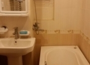 İcarəyə verilir 2 otaqlı 60 m2 yeni tikili Axundov bağı