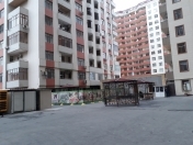 Satılır 3 otaqlı 150 m2 yeni tikili Ayna Sultanova heykəli