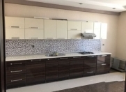 Satılır 4 otaqlı 172 m2 yeni tikili Nizami m.