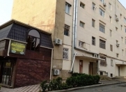 Satılır 3 otaqlı 60 m2 köhnə tikili Badamdar