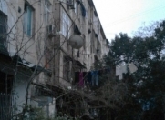 Satılır 2 otaqlı 65 m2 köhnə tikili Sərhədçi İdman kompleksi