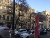 İcarəyə verilir 3 otaqlı 120 m2 köhnə tikili Sahil m.