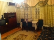 İcarəyə verilir 2 otaqlı 70 m2 köhnə tikili 7 mkr