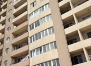 Satılır 2 otaqlı 95 m2 yeni tikili İnşaatçılar m.