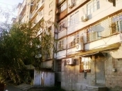 Satılır 3 otaqlı 80 m2 köhnə tikili Əhmədli