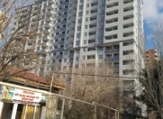 Satılır 1 otaqlı 74 m2 yeni tikili İnşaatçılar m.