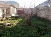 Satılır 3 otaqlı 90 m2 həyət evi Əmircan