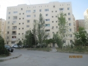 Satılır 2 otaqlı 60 m2 köhnə tikili 8 mkr