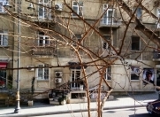 Satılır 2 otaqlı 57 m2 köhnə tikili İçəri Şəhər