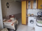 Satılır 3 otaqlı 67 m2 köhnə tikili Ayna Sultanova heykəli