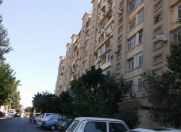 Satılır 3 otaqlı 72 m2 köhnə tikili 8 mkr