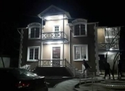 İcarəyə verilir 6 otaqlı 200 m2 həyət evi Qəbələ