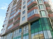 İcarəyə verilir 4 otaqlı 215 m2 yeni tikili Gənclik m.