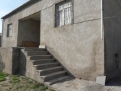 Satılır 4 otaqlı 100 m2 həyət evi Qobu