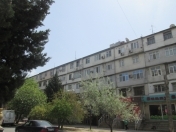 Satılır 3 otaqlı 80 m2 köhnə tikili Ayna Sultanova heykəli