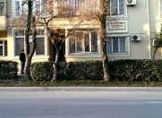 İcarəyə verilir 3 otaqlı 100 m2 ofis 28 May m.