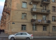 İcarəyə verilir 3 otaqlı 90 m2 köhnə tikili Nəriman Nərimanov m.