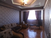 Satılır 4 otaqlı 65 m2 yeni tikili Ukrayna dairəsi