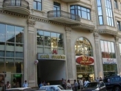 Satılır 2 otaqlı 290 m2 obyekt Sahil m.