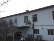 Satılır 8 otaqlı 240 m2 həyət evi Saray