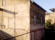 Satılır 7 otaqlı 120 m2 həyət evi Buzovna