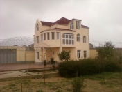 Satılır 10 otaqlı 500 m2 bağ evi Şağan